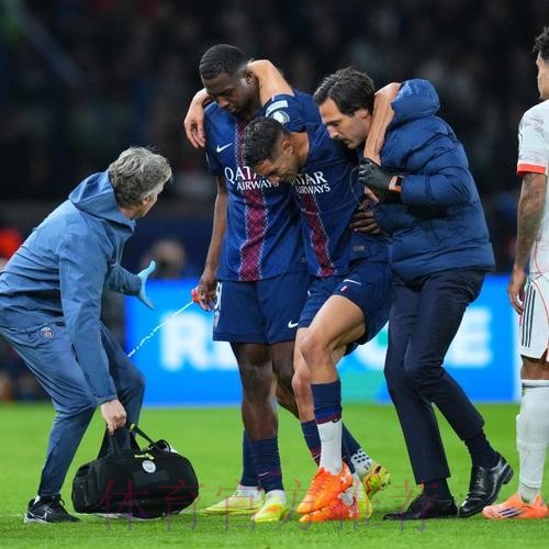 巴黎与阿什拉夫、姆巴耶谈归队时间,担心阿什拉夫心理状况 巴黎与阿什拉夫、姆巴耶谈归队时间,担心阿什拉夫心理状况